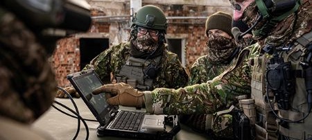 Getac MX50 and V110 as integrated components of the German Armed Forces’ IdZ-ES soldier system.